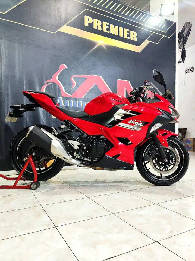 Kawasaki Nek Ninja 250 FI REG 2022 odo 3rb surat panjang