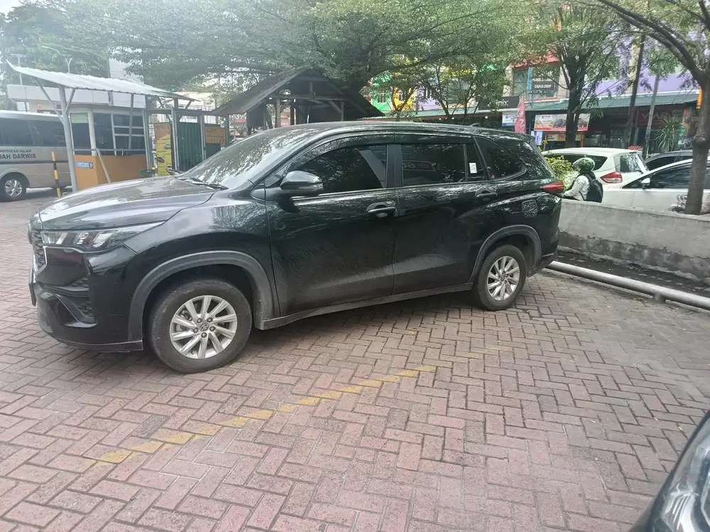 Toyota Kijang Innova 2025 Bensin