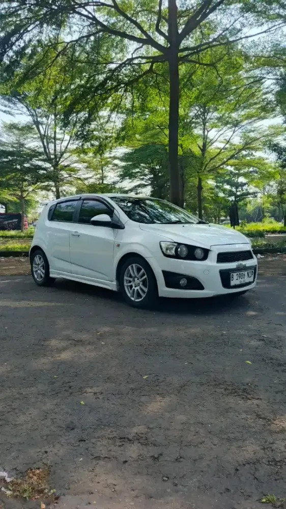 Aveo sonic 2012