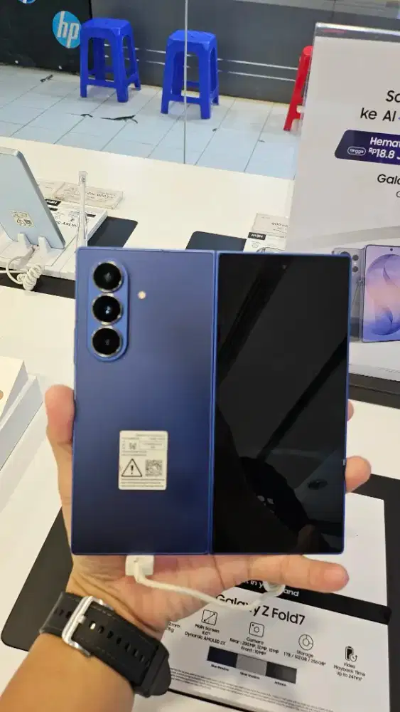 SAMSUNG GALAXY ZFOLD7