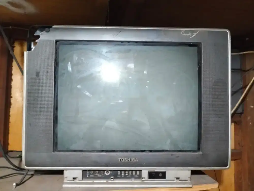 Jual tv tabung 21 inci bekas