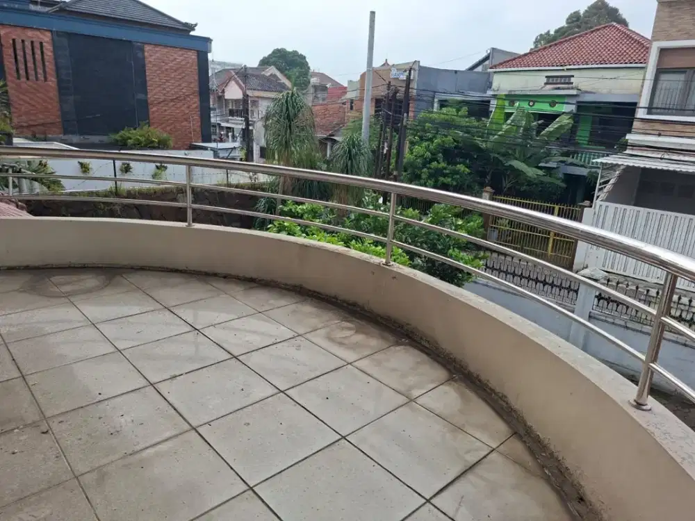 Rumah di Mega Asri Gunung Batu Bandung. Lokasi Strategis Dekat Tol Pasteur
