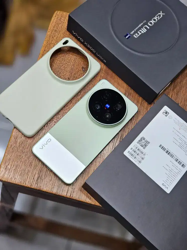 VIVO X300 ULTRA 16/512GB RESMI LIKENEW