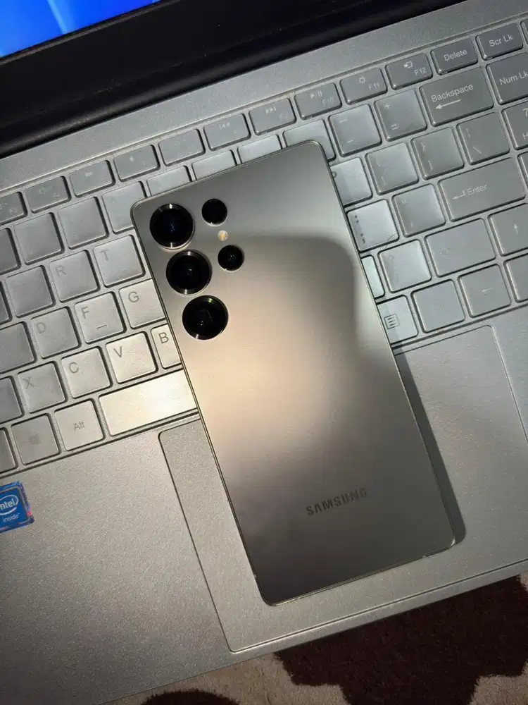 Samsung S25 Ultra 12/256 Sein