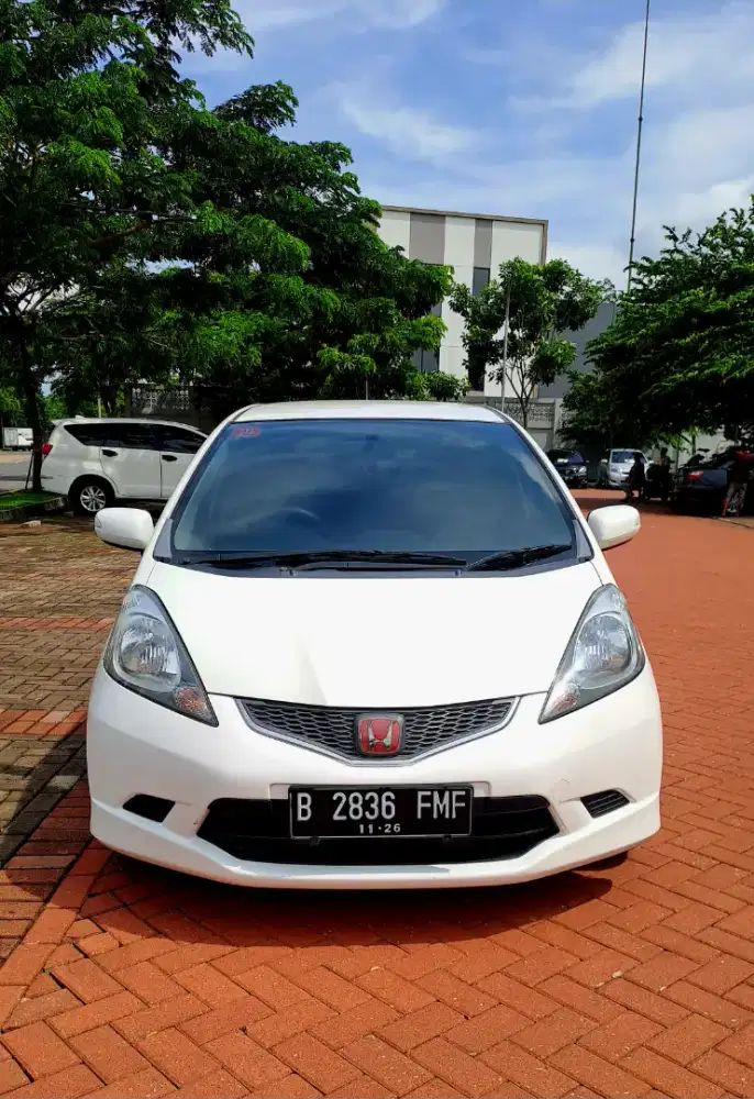Honda Jazz RS 1.5 Tahun 2010
