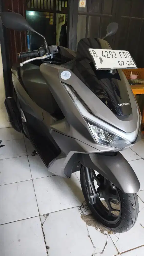 JUAL HONDA PCX CBS 160 2025 KM 12 RB