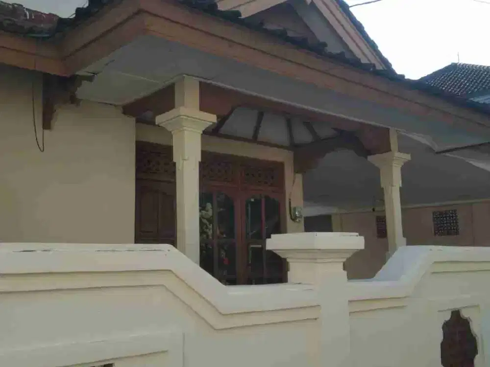 Jual Rumah 1lt Lokasi Taman Griya Kori Nuansa Jimbaran area Strategis kuta selatan