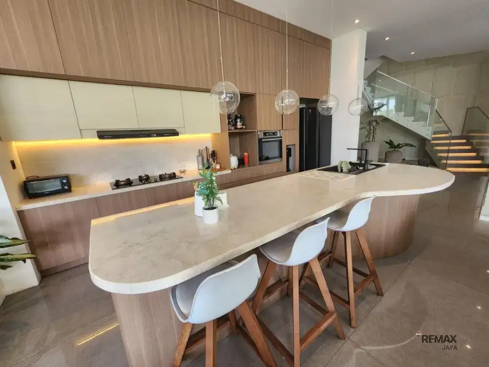 Hunian mewah eksklusif 3 Kamar Tidur Dijual, di kawasan premium Kuta