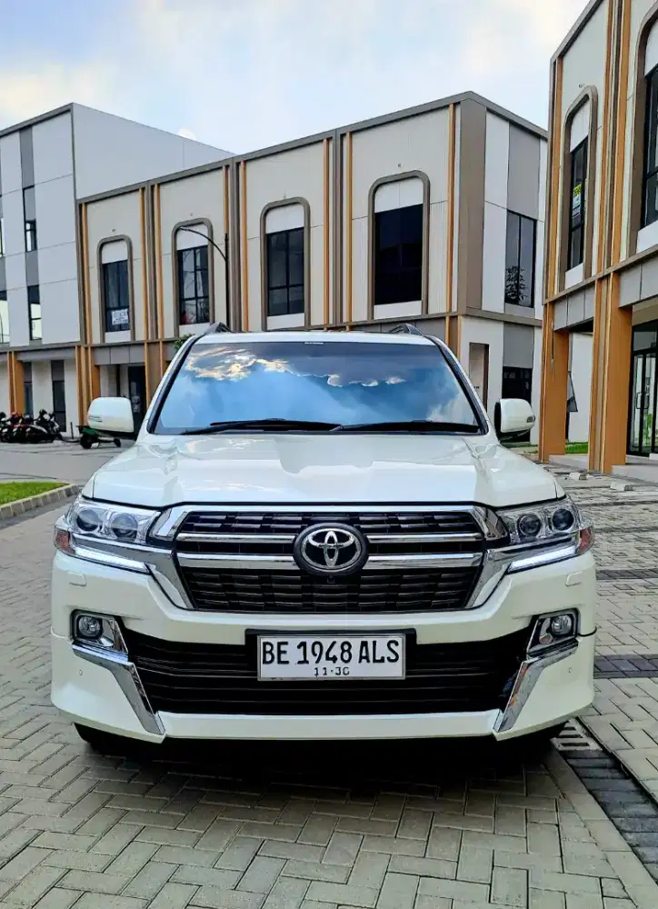 Land Cruiser VX 200 Diesel 2012 Full Upgrade