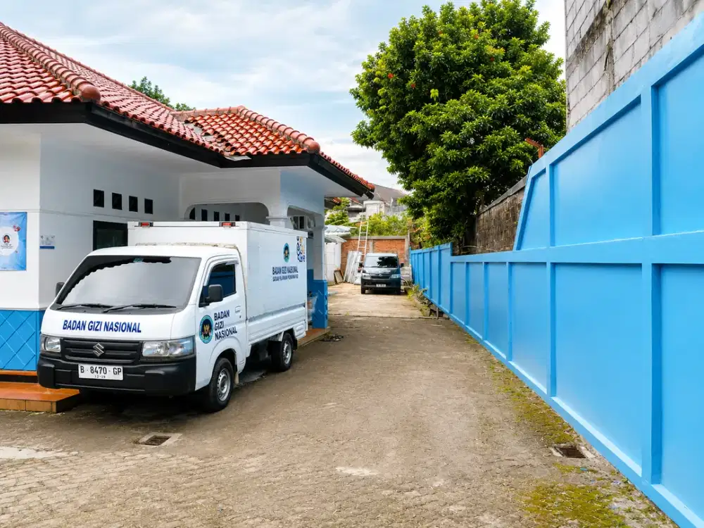 Rumah Luas Pekarangan Besar di Cibadak Bogor, Listrik 10.000 Watt – Cocok untuk Hunian & Kantor