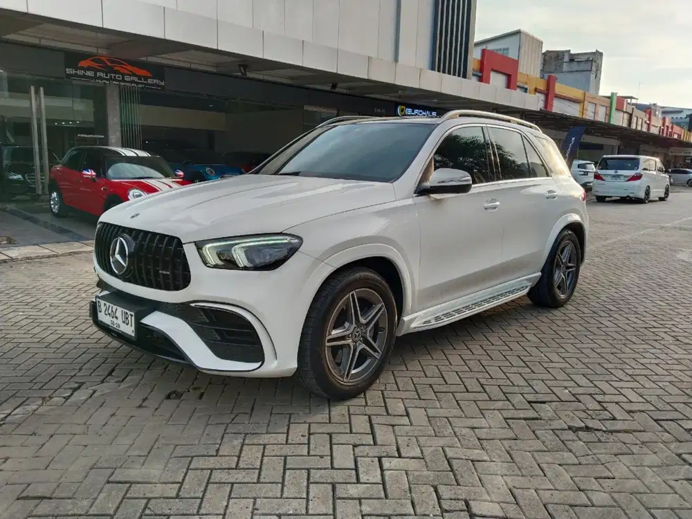 MERCY GLE450 AMG LINE AT 2022 WHITE ON BLACK LOW KM LIKE NEW TOP COND