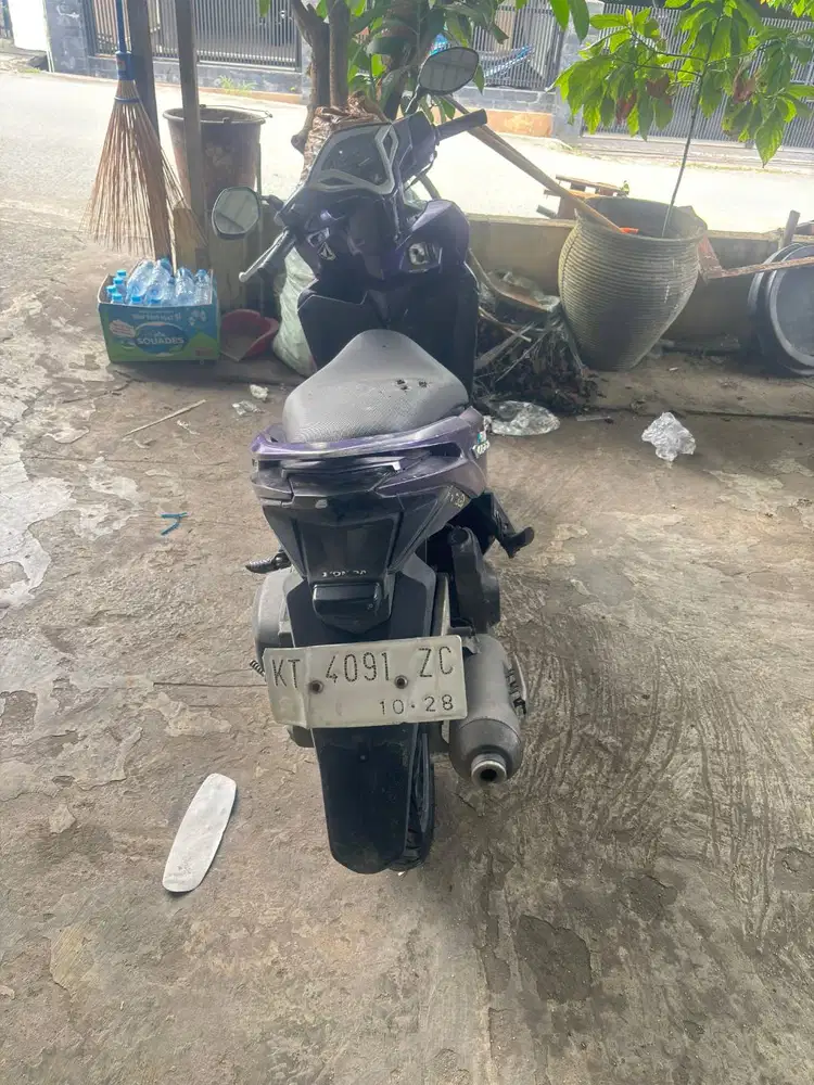 Di jual motor vario 2013  harga 6,5 bisa nego