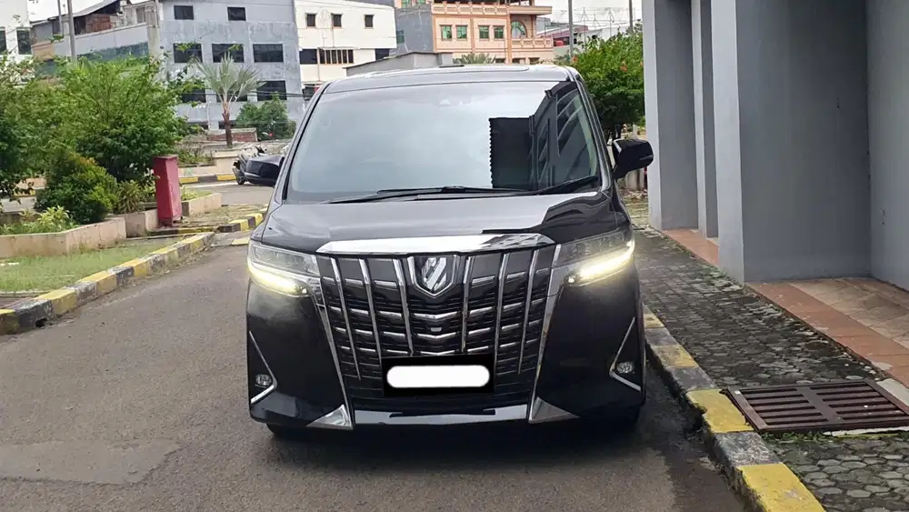 Toyota alphard g tss 2022 hitam