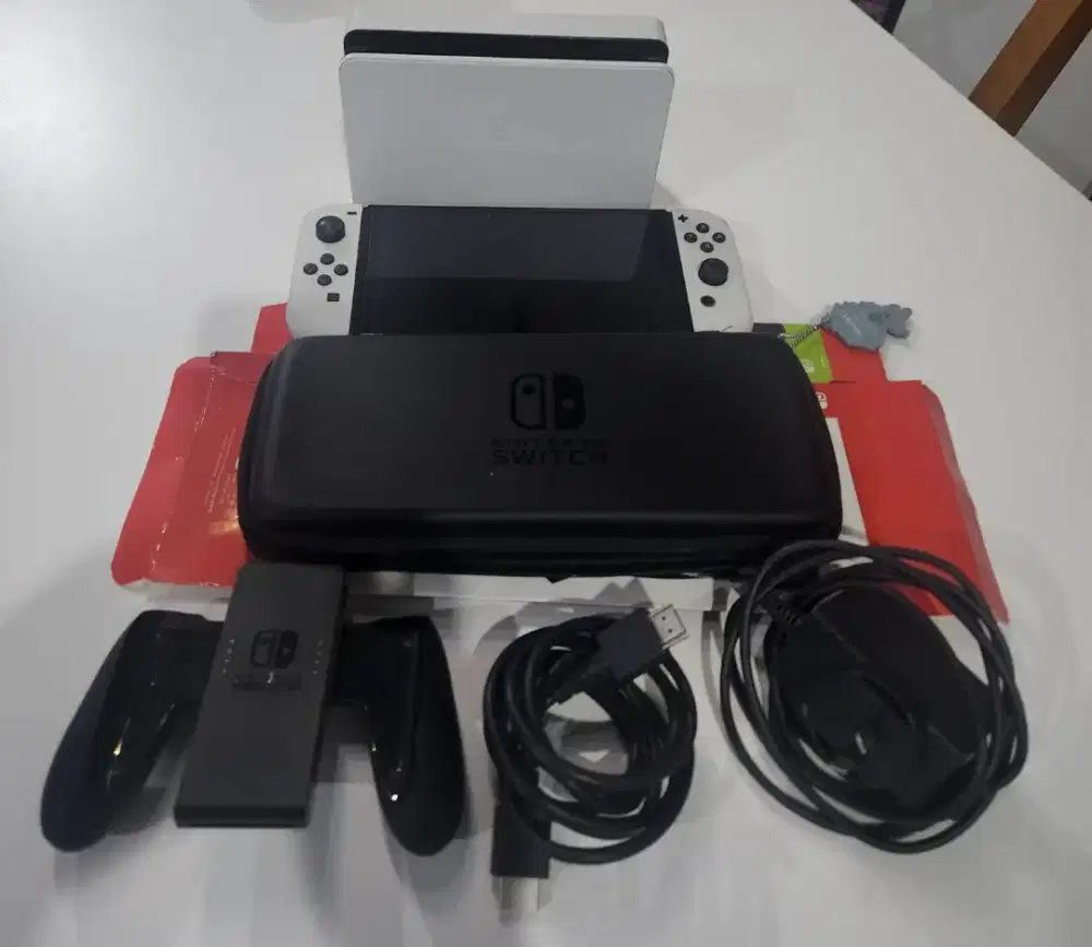 Nintendo Switch OLED (Bekas)