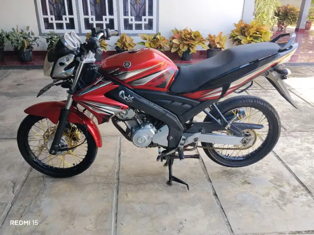 Di Jual yamaha Vixion 2011 Nego