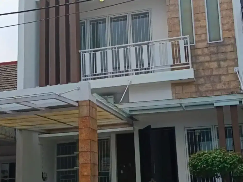 RUMAH 2 LANTAI SIAP HUNI DI SERPONG PARK 'EN700'