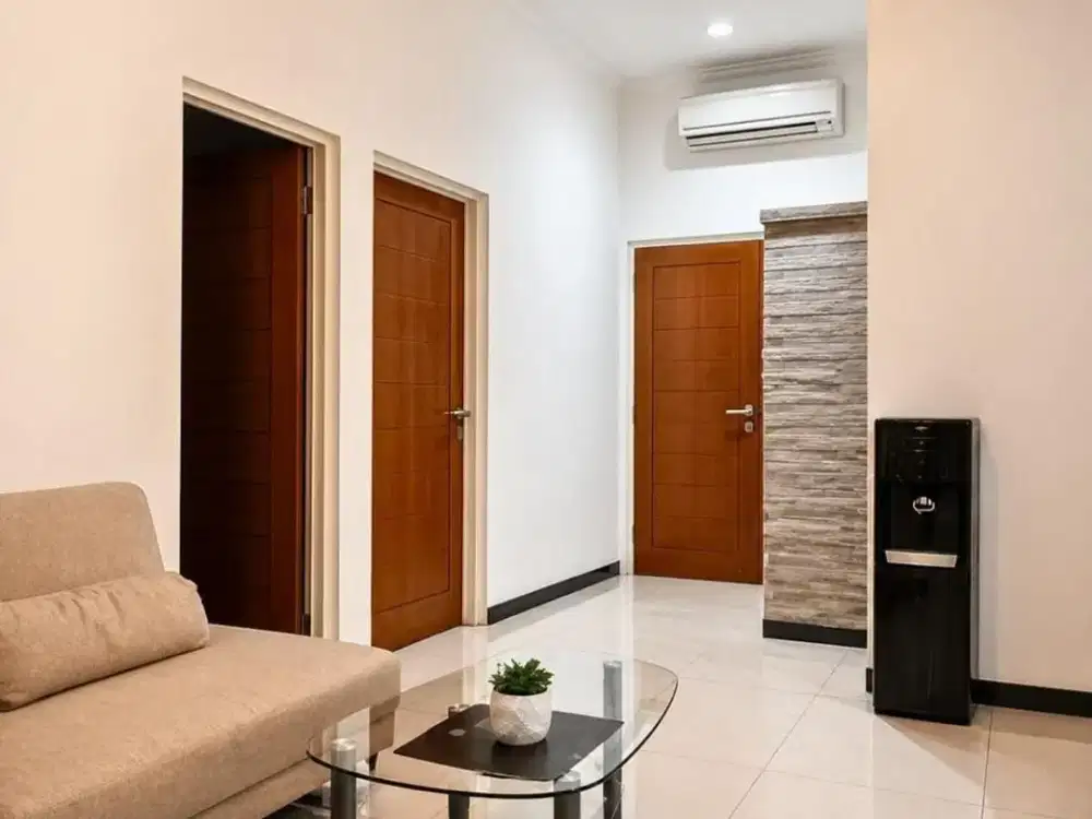 Dijual Rumah di Sutera Cemara,Alam Sutera,Uk. 10X20m2,Hdp Utara