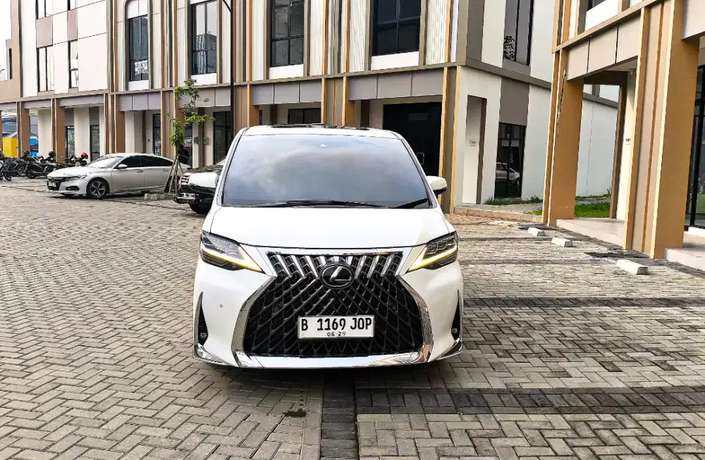 LEXUZ LM350 VIP 4 SEATER 2021