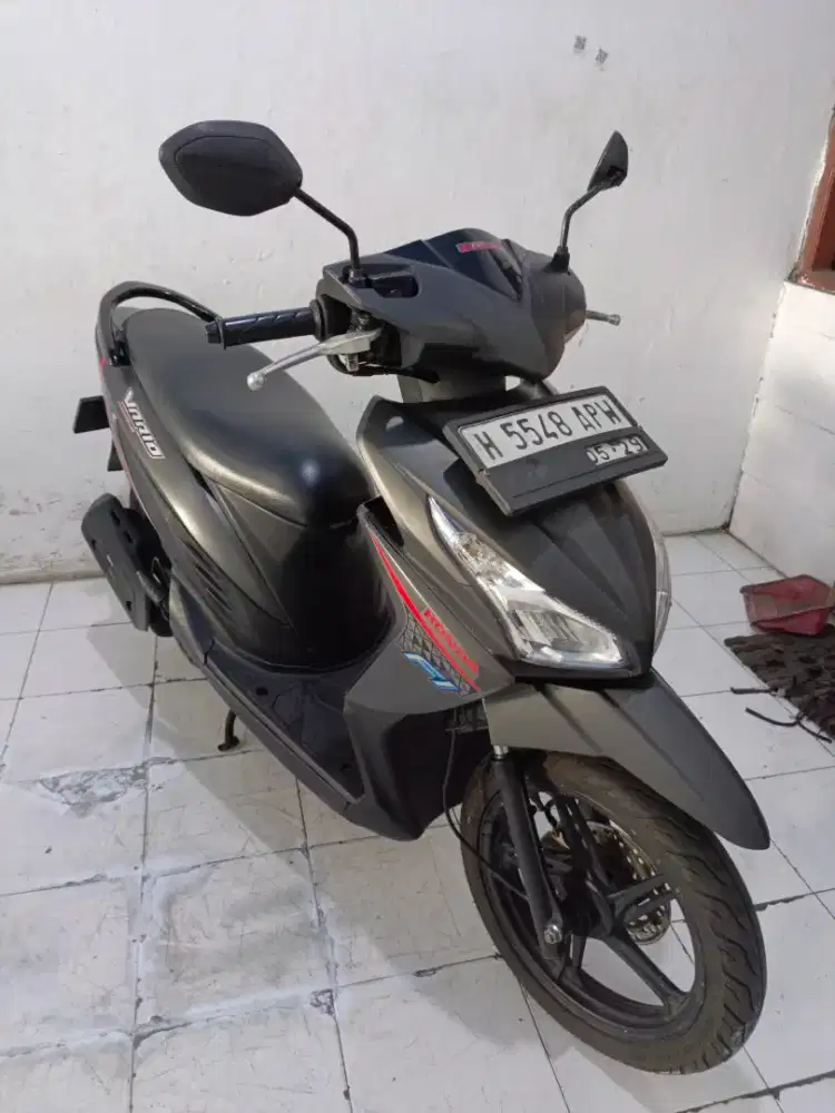 vario 110 thn 2019 hitamdop