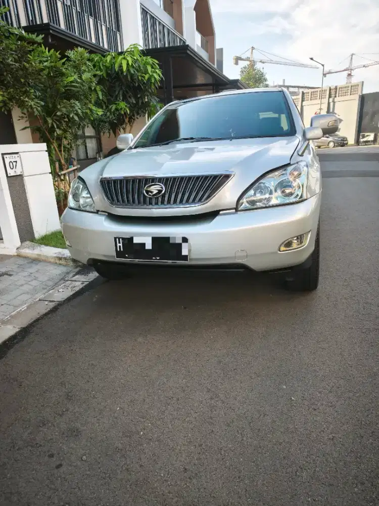 Toyota harrier 2.4 L premium silver 2005