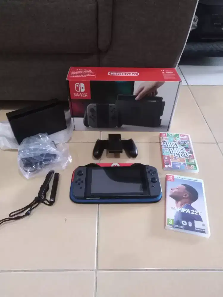 Nintendo switch v1 ofw fullset mulus bonus kaset 2