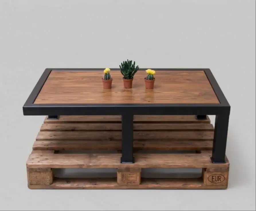 Modern Industrial Coffee Table dengan Ambalan Kisi Bawah Meja Kopi