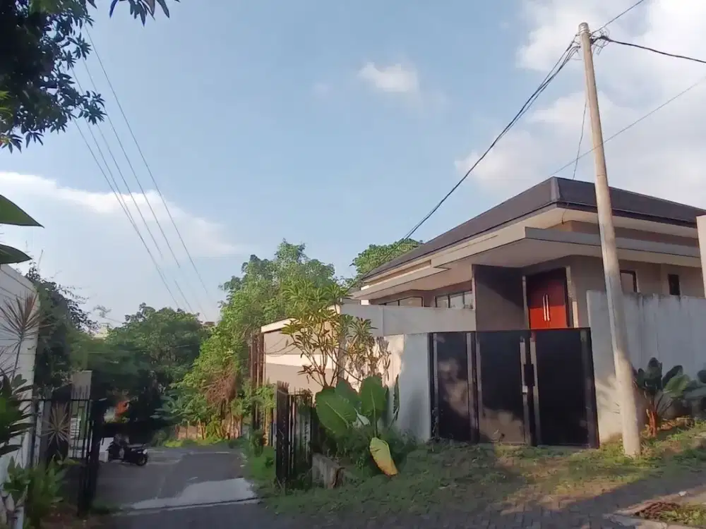 Rumah Siap Huni dan Nyaman daerah Gajah Mungkur - 11435