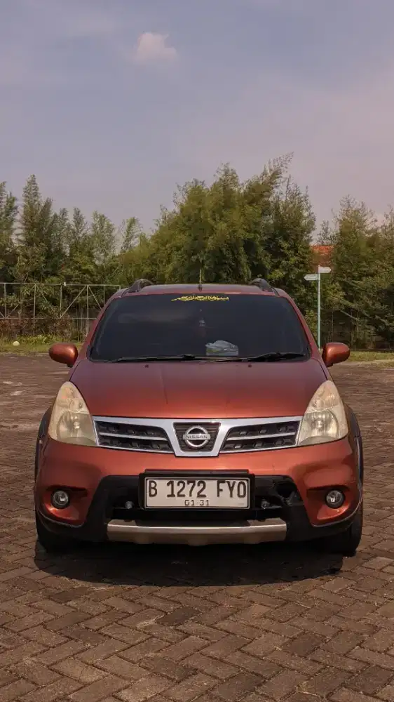 LIVINA X-GEAR TAHUN 2010.