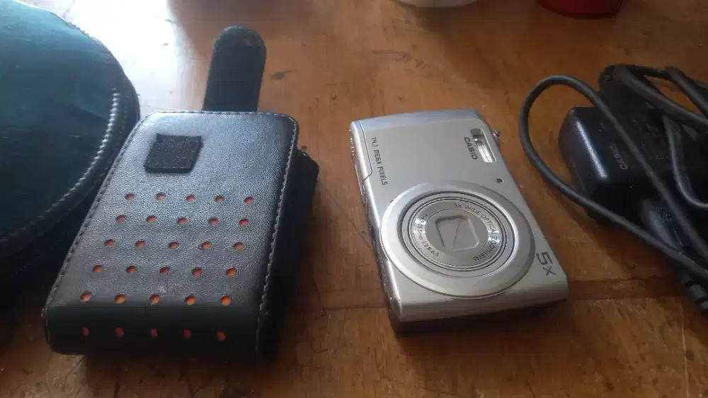Jual kamera Casio exilim ex-h5