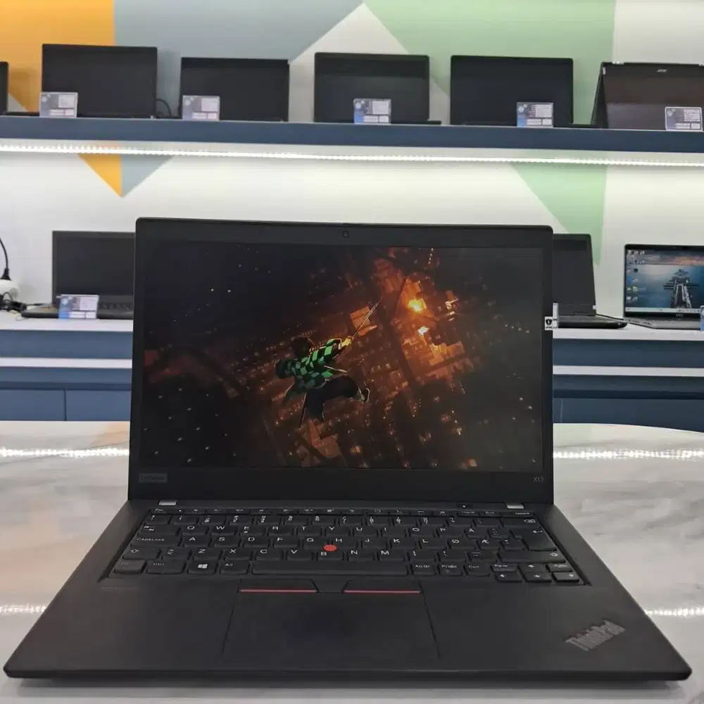 Lenovo L75 14 Inch Kamera Jernih + Wi-Fi Lancar, Cocok Meeting Online