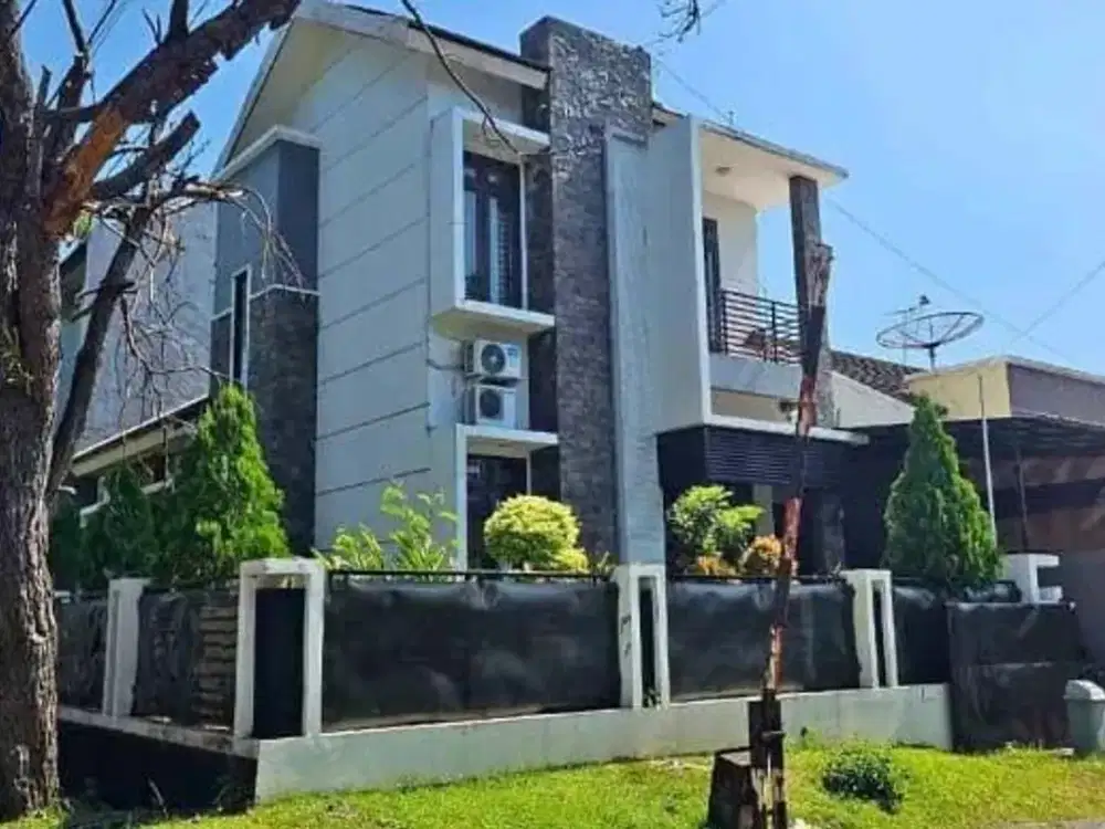 Rumah Siap huni dan Nyaman daerah Banyumanik  - 11454