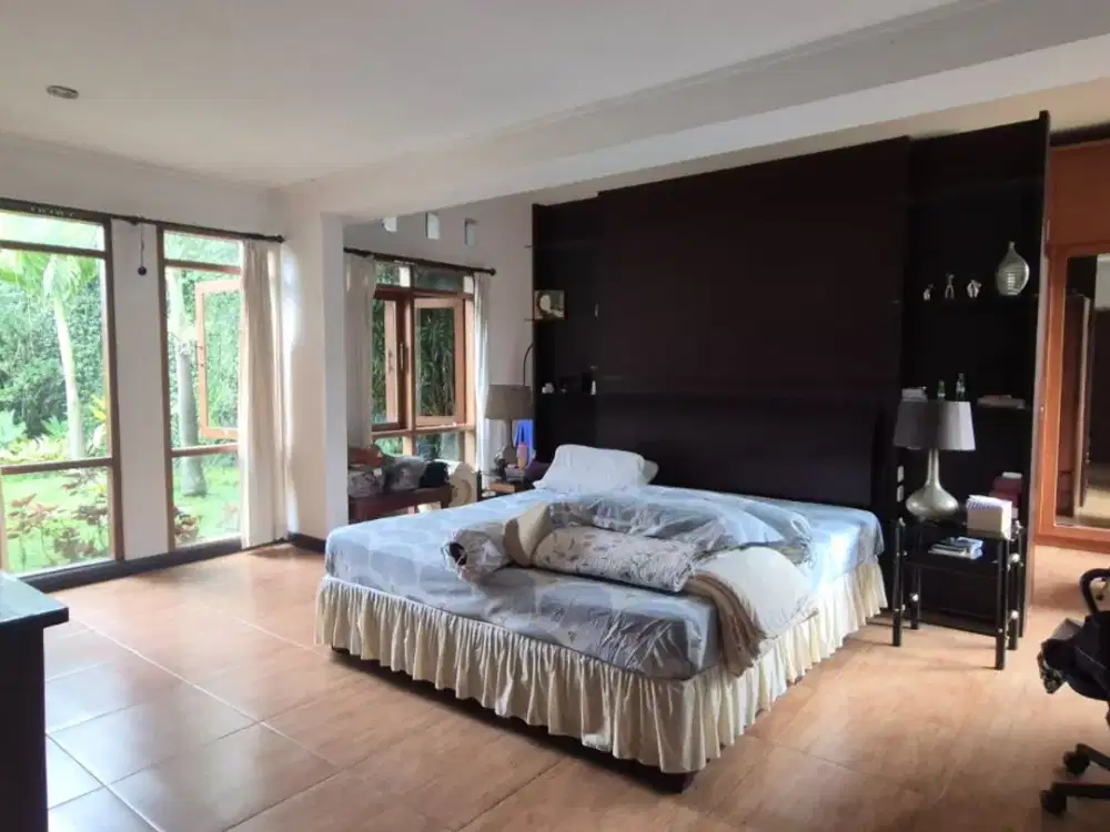 Hunian Asri Lokasi Di Cluster Exclusive Setraduta, Bandung. Survey Segera!