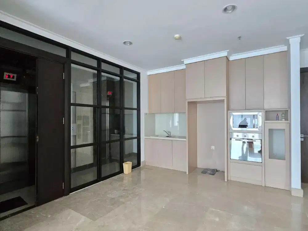 Jual Apartemen Residence 8 Senopati Size 180 m2, 3 Bedroom TERMURAH UNFURNISHED /KOSONGAN