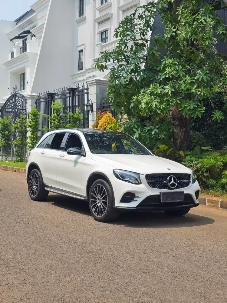 CASH! MERCEDES GLC200 NIGHT EDITION 2019
