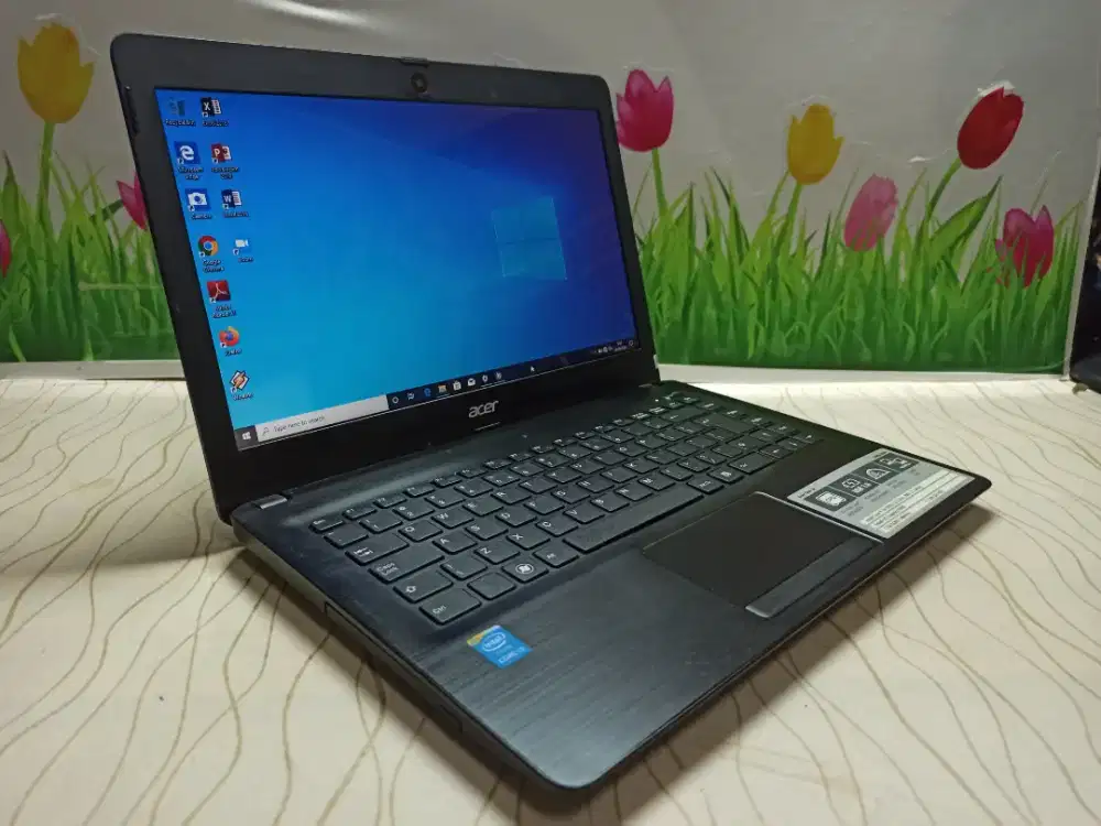 Laptop sekolah /pelajar.. Acer One Z1402 Core i3 Gen5 /4GB /128 GB