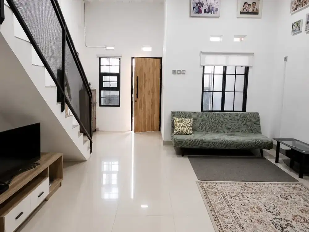 Dijual Cepat Rumah Sudah Renovasi View Cantik Siap Huni Lokasi di Jatihandap Bandung