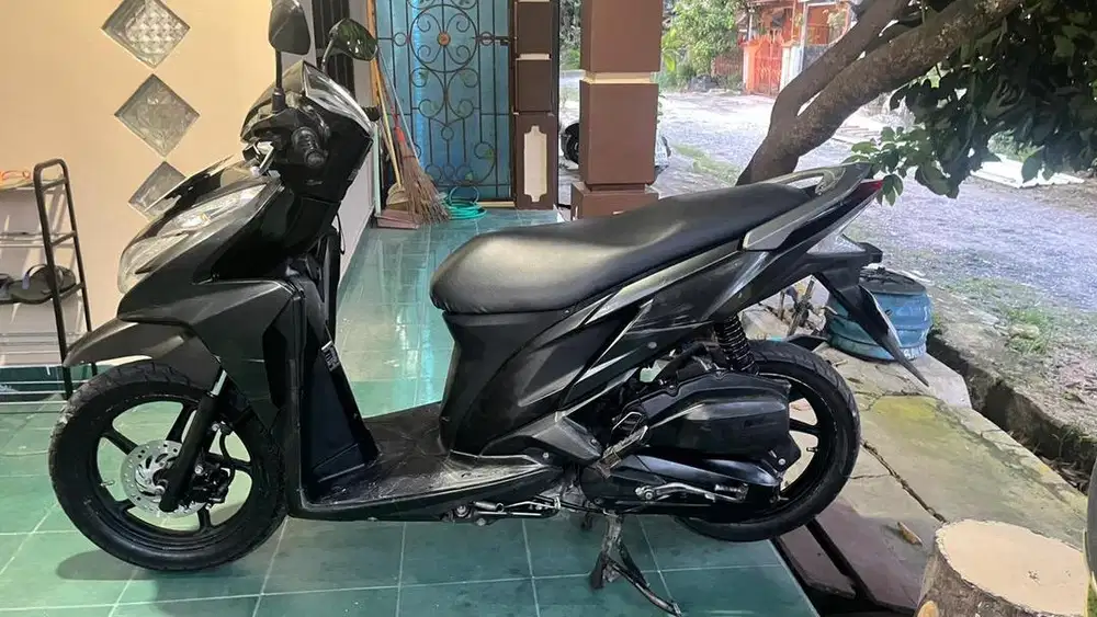 DIJUAL VARIO 125 FI KZR