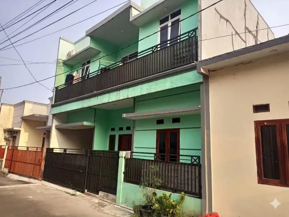 Rumah 2 Lantai di Pondok Kelapa, Duren Sawit, Jakarta Timur