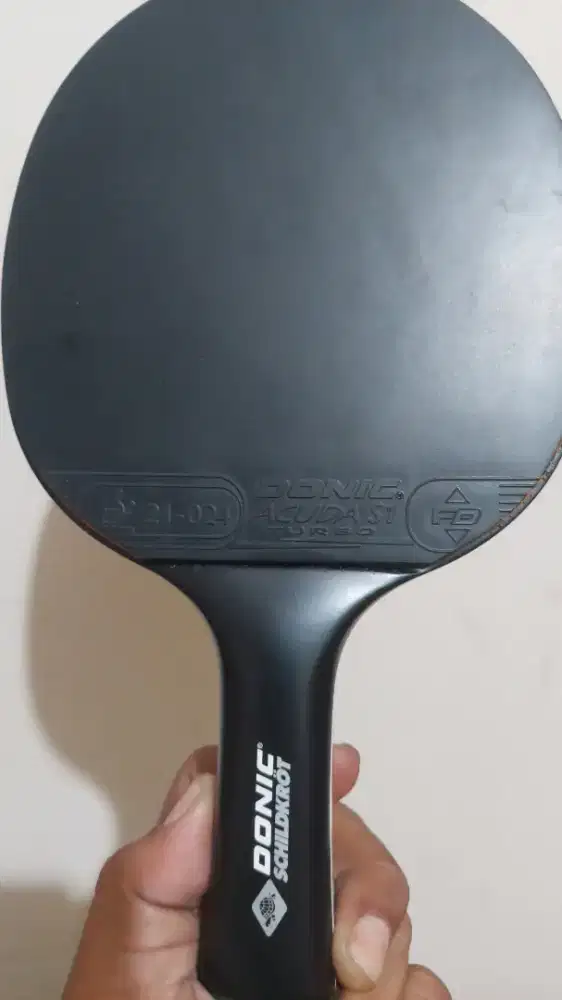 Dijual bad tenis meja merk donic.