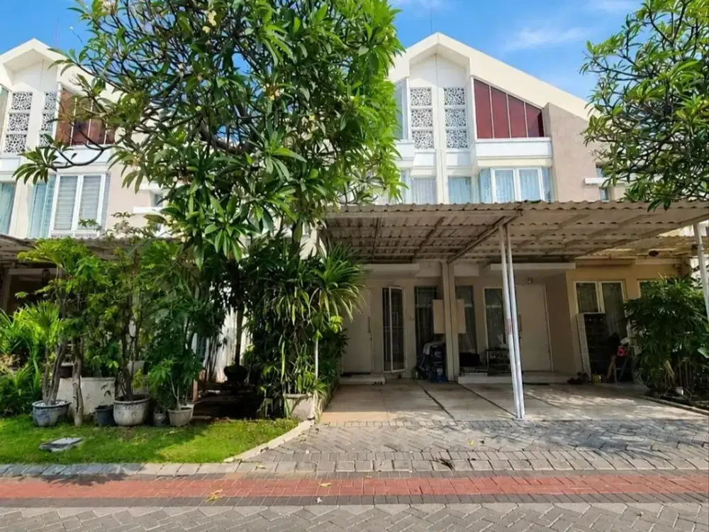 Rumah Zimbali Costa, Grand Island, Pakuwon City SIAP HUNI, CARPORT
