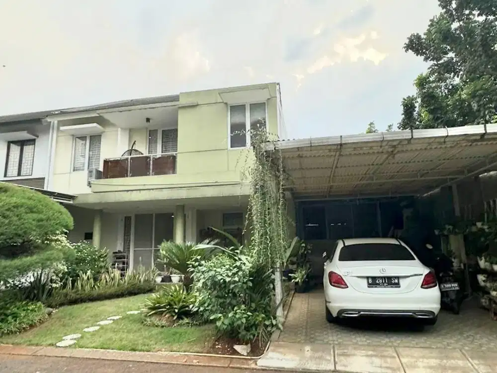 Rumah SHM dengan Taman Luas di Meruya Residence Jakarta