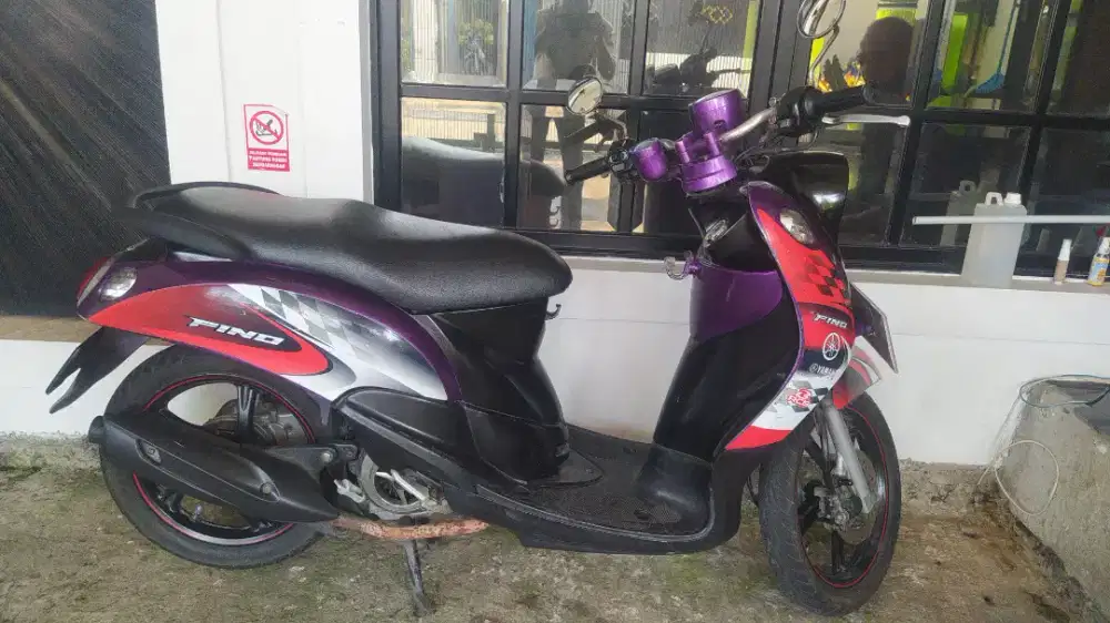 YAMAHA FINO CLASIC KARBU TH 2013 MULUS STATER HIDUP SURAT KOMPLIT