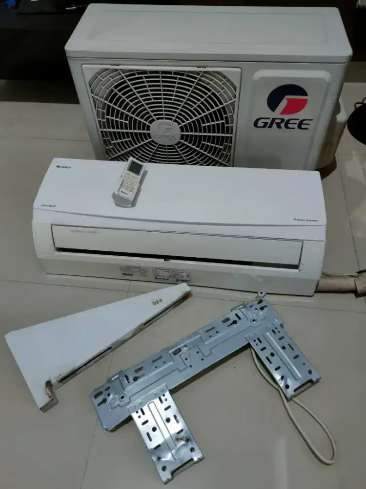 Dijual AC Gree 1pk bekas