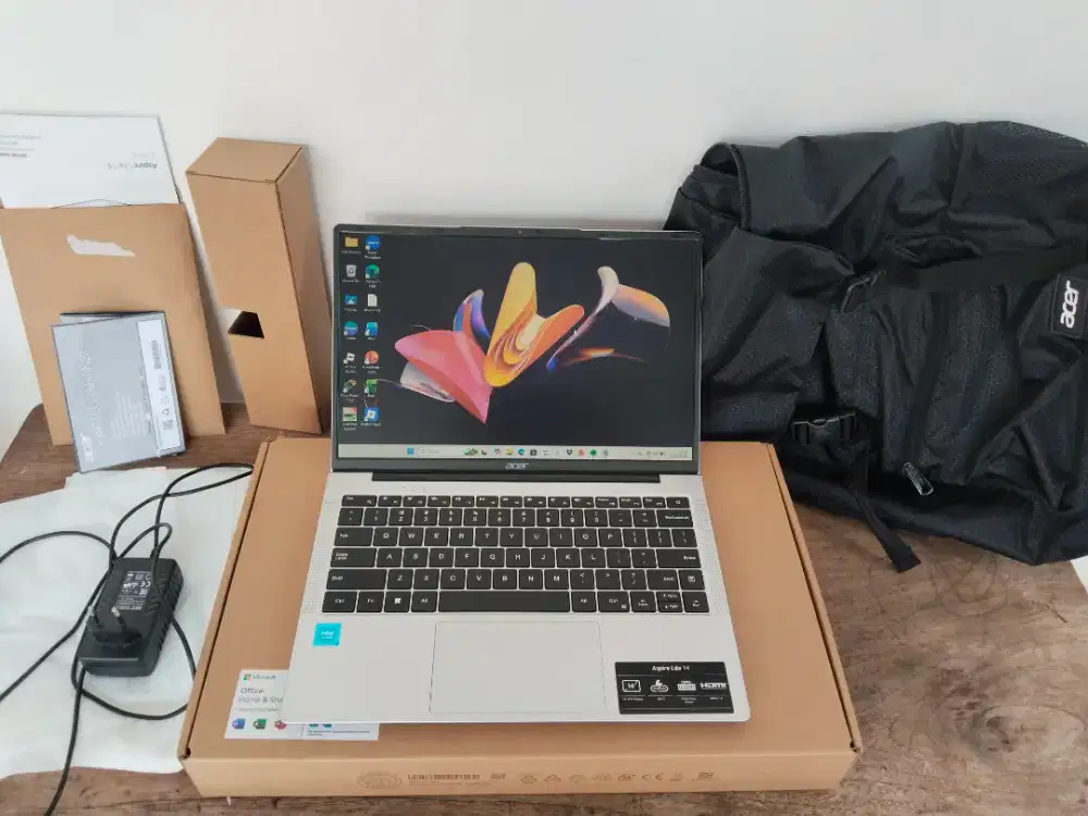 Laptop Acer AL14-31P || Second Like New Fullset / Garansi Resmi Aktif