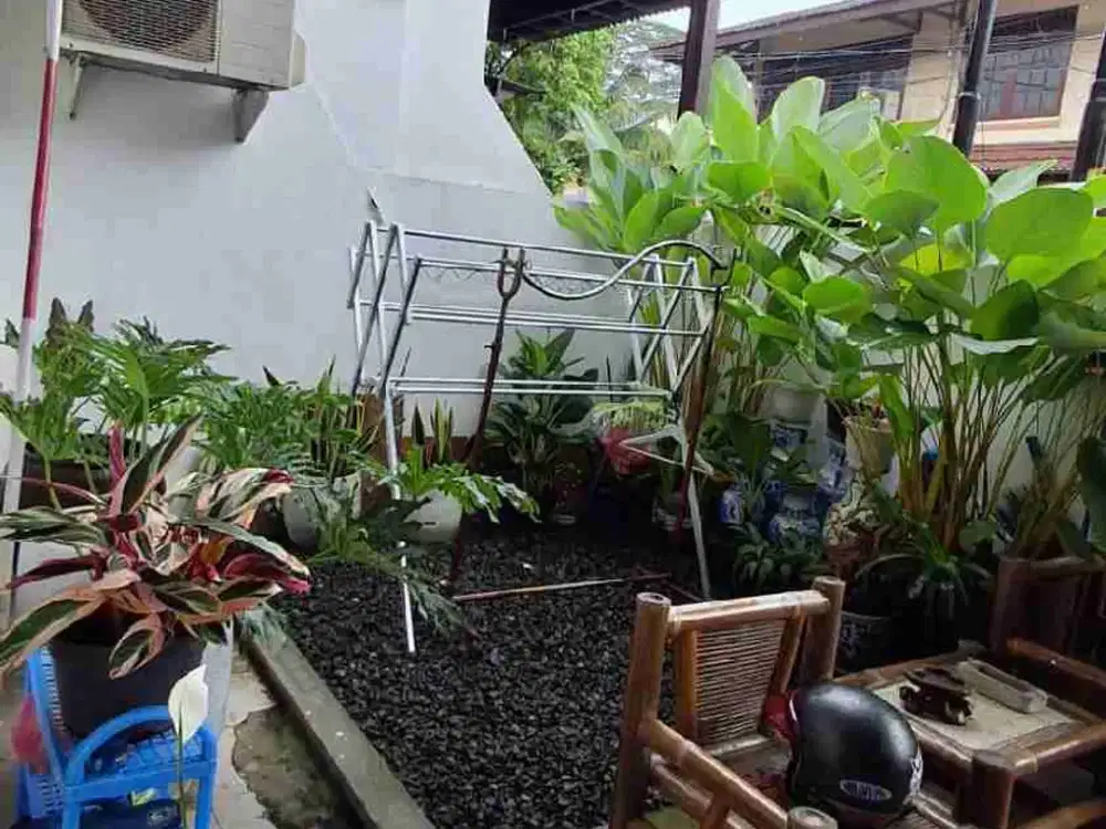 Dijual Rumah Bagus Siap Huni di Bintaro Sektor 2 -id