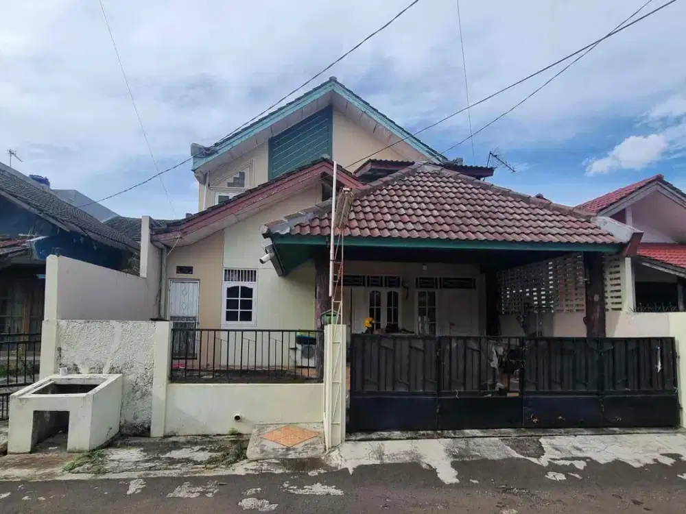DIJUAL MURAH RUMAH TUA DI PAMULANG PERMAI TANGERANG SELATAN
