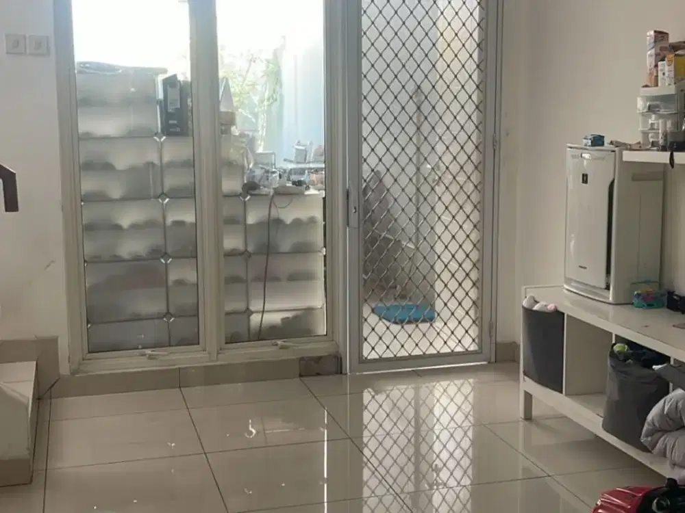 Dijual rumah siap huni cluster sangat murah jauh dibawah harga pasar di harapan indah Bekasi.