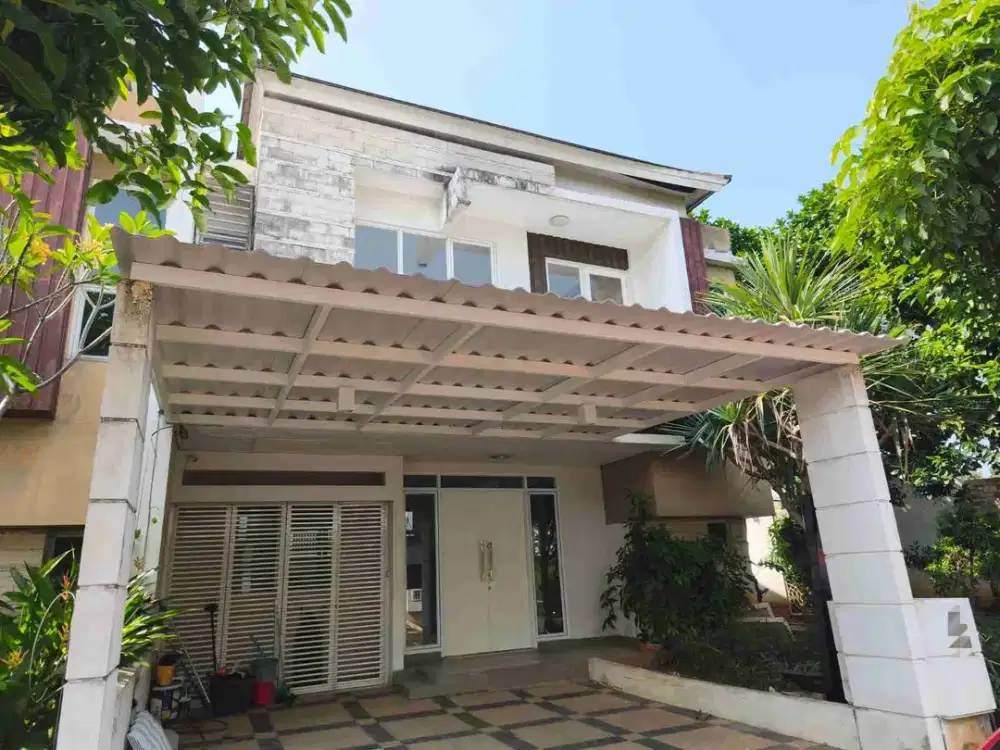 dijual rumah siap huni huk di acacia, Summarecon Bekasi