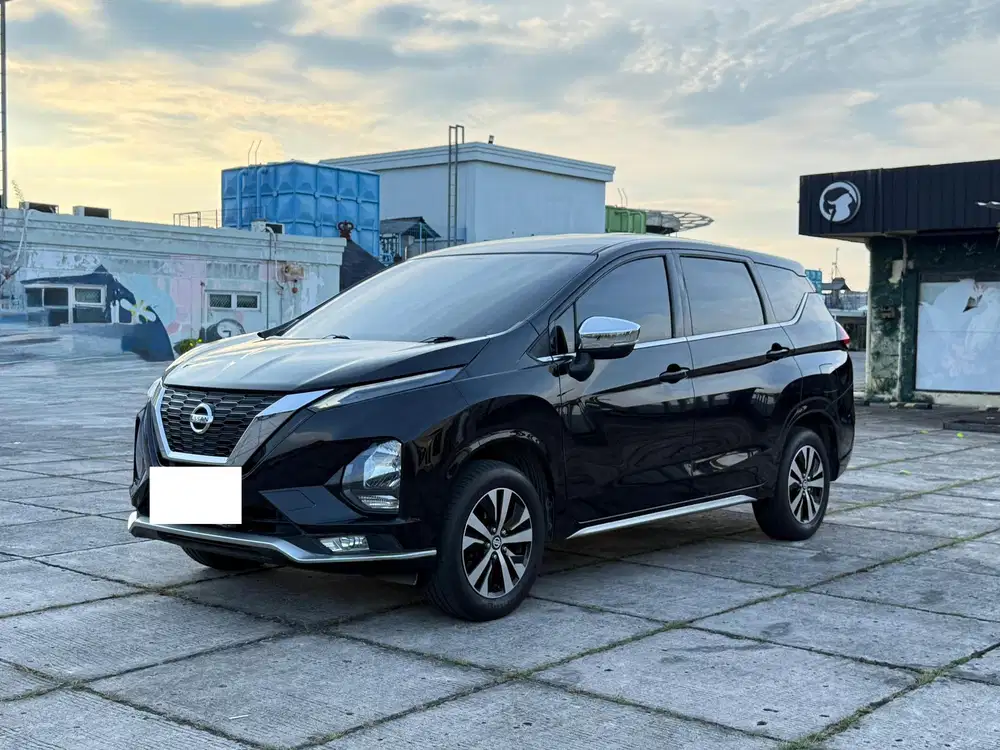 NISSAN LIVINA VL 1.5 AT  2020 Bensin