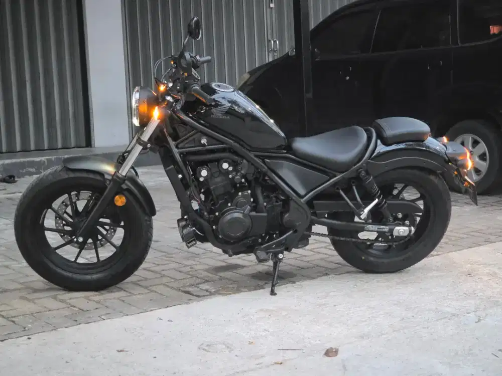 Moge Cruiser Honda Rebel 500/Cmx th 2023 km 1rb Like New Siap Turing